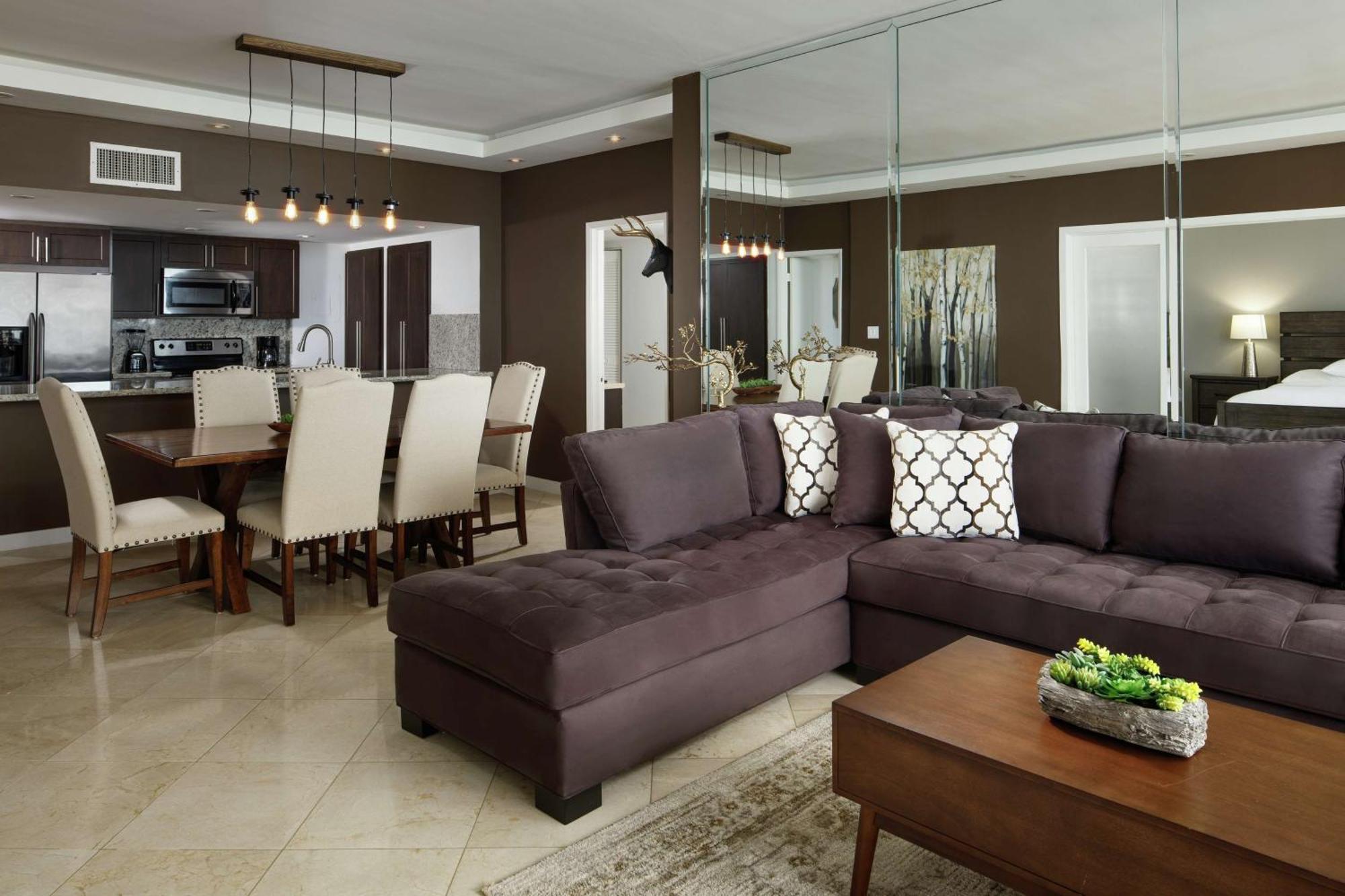 Doubletree By Hilton Grand Hotel Biscayne Bay Miami Bagian luar foto